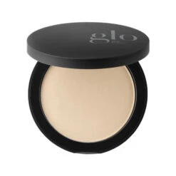 Glo Skin Beauty Pressed Base - Golden Light -Aura Beauty Shop Pressed Base Natural Fair 45620 1836 detail